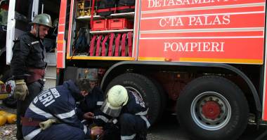 Incendiu în intersecția de la Cora!