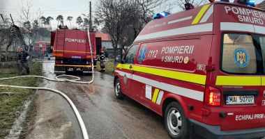 Stire din Eveniment : UPDATE Incendiu la o casă din Palazu Mare. De la ce a pornit focul
