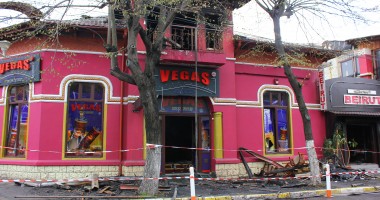 Flăcări, fum, panică și vieți luate mult prea devreme. Ce a lăsat în urmă incendiul de la restaurantul Beirut - Galerie Foto și Video - 6
