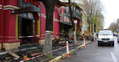 Stire din Eveniment : Afaceri cu certificate profesionale ilegale, la Constanța. Incendiul de la "Beirut" provocat de un Dorel cu diplomă falsă?