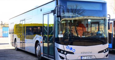 Stire din Social : Autobuzele RATC își prelungesc programul până la miezul nopții