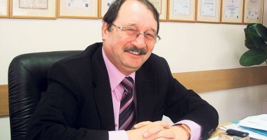 Stire din Eveniment : Începe procesul  lui Mircea Băsescu