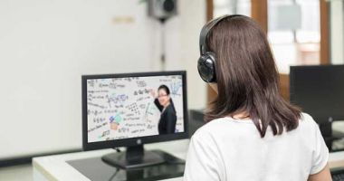Stire din Cultură-Educație : A început TeleȘcoala profesorilor