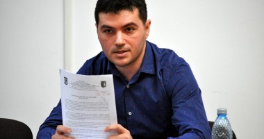 Stire din Politică-Administrație : Încep lucrările  la rețeaua de gaze din satul Poiana