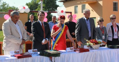 Început de an cu surprize în comuna Saraiu. Primarul Dorinela Irimia a inaugurat noua grădiniță - 4