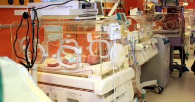 Stire din Social : Spitalul Județean Constanța a primit un incubator neonatal de transport
