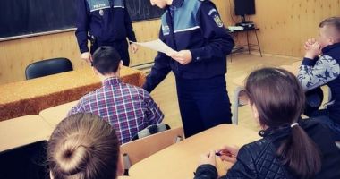 Stire din Eveniment : Activități de prevenire a violenței în școlile constănțene
