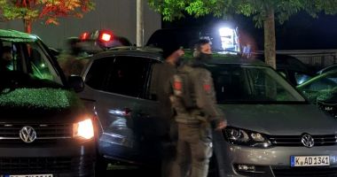 Stire din Actualitate : Atac sângeros în Germania. Trei persoane au fost înjunghiate mortal şi patru, grav rănite la un festival