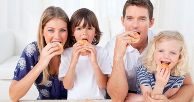 Stire din Diverse : Indigestie în vacanță. Ce este de făcut?