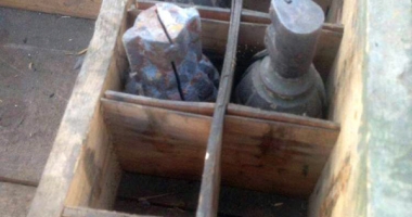 Indivizi prinși în timp ce furau… grenade - 2