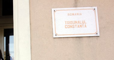 Stire din Eveniment : Indivizii din Mangalia acuzați de șantaj au fost eliberați