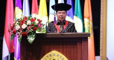 Stire din Actualitate : Indonezia va adopta un nou Cod Penal, care va interzice relaţiile sexuale în afara căsătoriei