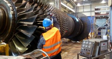Stire din Economie : Industria națională are tot mai multe comenzi