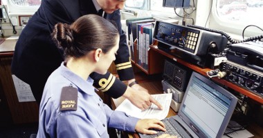 Stire din Economie : Industria shipping-ului adoptă certificatele electronice