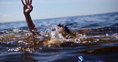 Stire din Eveniment : Persoană inconștientă scosă din apă în stațiunea Mamaia
