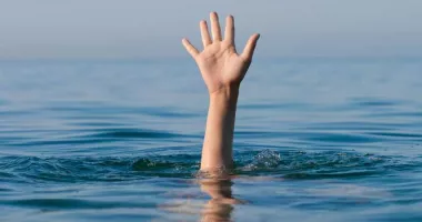 Alertă la Techirghiol. Un bărbat a fost scos inconștient din apă