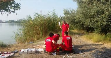 Stire din Social : Persoană înecată în lacul Tăbăcărie, în spate la Lake View