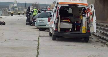 IMAGINI ȘOCANTE! TRAGEDIE! PERSOANĂ GĂSITĂ ÎNECATĂ, ÎN PORT / UPDATE - 2
