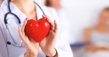 Stire din Sănătate : Semnele care te ajută să previi infarctul miocardic