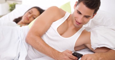 Stire din Life and Style : Ce îi determină pe bărbați să fie infideli?