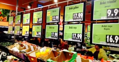 Stire din Economie : Prețurile de consum au făcut un salt de 15,3% în decurs de un an