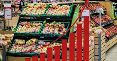Stire din Economie : România are cea mai mare inflație din Uniunea Europeană pentru a zecea lună la rând