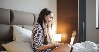 Stire din Eveniment : Mai mulți influenceri, verificați de ANAF. Peste 8 milioane de lei nedeclarați