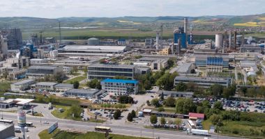 Stire din Economie : Afaceri, industrie chimică, cumpărături online. INFO economic