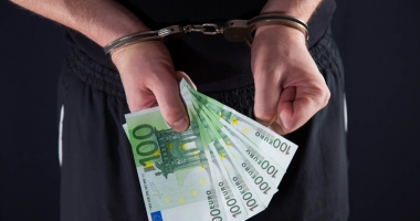 Stire din Eveniment : Infracțiuni economice cu prejudicii de peste 100 de milioane de lei