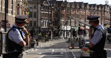 Stire din Actualitate : Numărul lucrătorilor români și bulgari din Marea Britanie a atins un nivel record