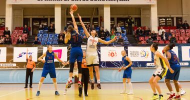 Stire din Sport : Înfrângere dramatică pentru CS Phoenix-Știința Constanța în Sala Sporturilor