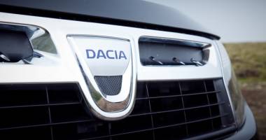 Stire din Economie : Dacia a luat marea decizie. Va costa 5 milioane de euro!