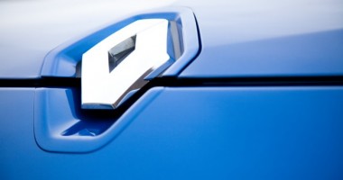 Stire din Eveniment : Renault și Daimler au rechemat în service 500.000 de vehicule din cauza unor probleme la frâne