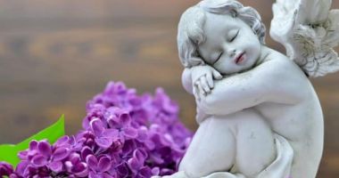 Stire din Social : România marchează pentru prima oară Ziua Națională a Părinților de Îngeri