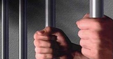 Stire din Eveniment : Cinci ani la pușcărie pentru că și-a înjunghiat iubita
