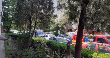 Alertă la Constanţa. Bătrân înjunghiat, pe strada Bucureşti