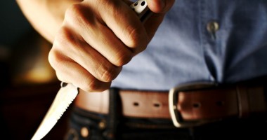 Stire din Eveniment : Înjunghiat de ospătar din cauza notei de plată