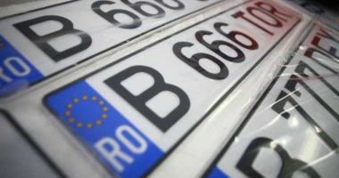Stire din Economie : Înmatriculările de vehicule rutiere continuă să scadă