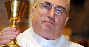 Stire din Cultură-Educație : In Memoriam Monseniorul Ștefan Ghența