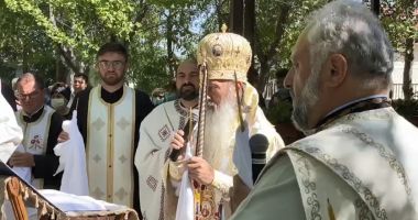 GALERIE FOTO / Liberalul Marian Iordache, condus pe ultimul drum de medgidieni - 4