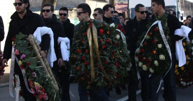 Imagini de la înmormântarea lui George Parteca / Galerie foto - 10