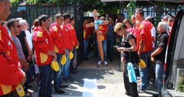 GALERIE FOTO. Patronul de la On Plonge, GHEORGHE OANCEA, condus pe ULTIMUL DRUM - 4