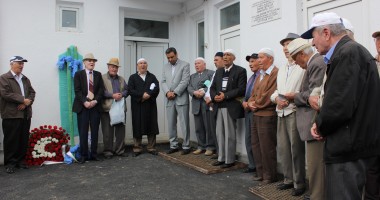 Lacrimi și jale la înmormântarea Larei Șaban (Galerie Foto) - 11