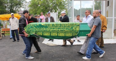 Lacrimi și jale la înmormântarea Larei Șaban (Galerie Foto) - 12
