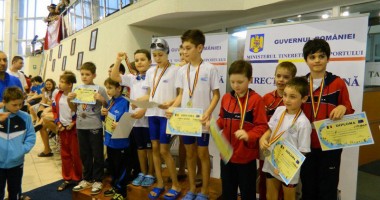 Stire din Sport : Palmares foarte bun al înotătorilor de la CS Laguna