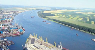 În portul Galați va fi construită o dană pentru navele ro-ro