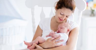 Stire din Social : Date INS: Luna iulie a adus o creștere accelerată a nașterilor la nivel național