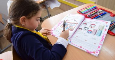 Stire din Cultură-Educație : Înscrieri la clasa zero. Linie telefonică gratuită, la ISJ Constanța, pentru sesizarea faptelor de corupție