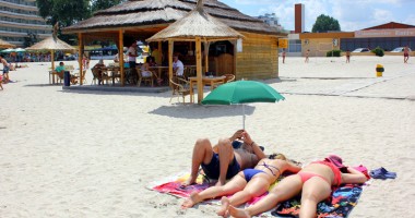 Stire din Social : Înscrieri "ultra-timpurii" pentru vacanțe pe litoral