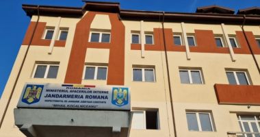 Stire din Eveniment : Vrei sa te faci jandarm? Iată pentru ce posturi se fac angajări!